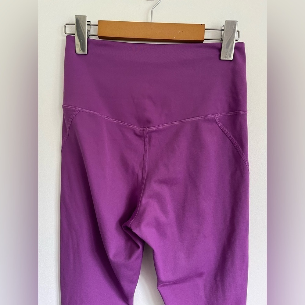 Girlfriend Collective High Rise Compressive Purple Crop Leggings - S Small - Picture 4 of 6